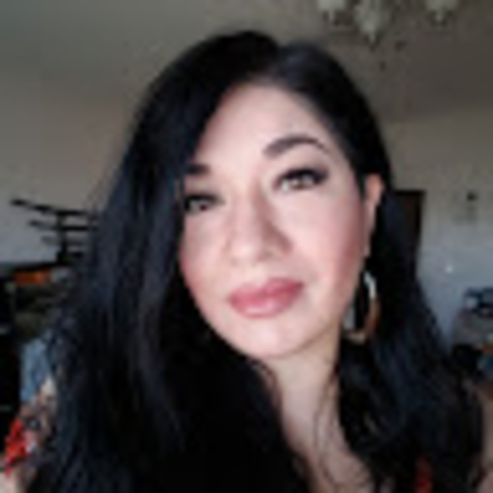Meet your Posher, Esther